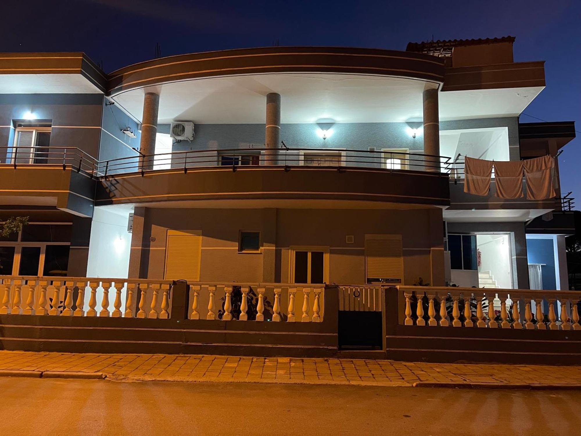 Kristeo * Vlorë